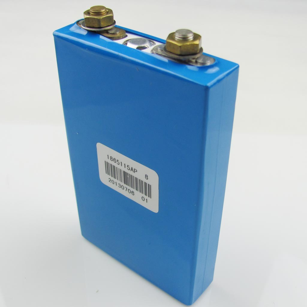 आपातकालीन प्रकाश के लिए 8 एएच लिथियम LiFePO4 बैटरी इको-फ्रेंडली 3.2V उल